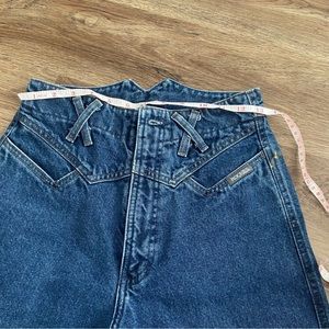 Vintage Rockies straight legged!